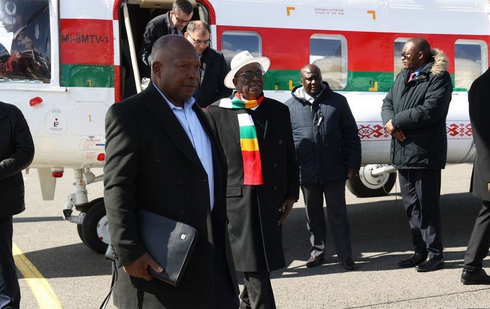 Мнангагва в Бресте.