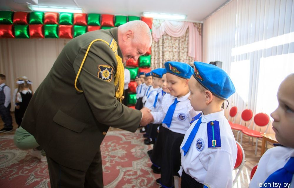 дошколят приняли в "патриоты", Лельчицы