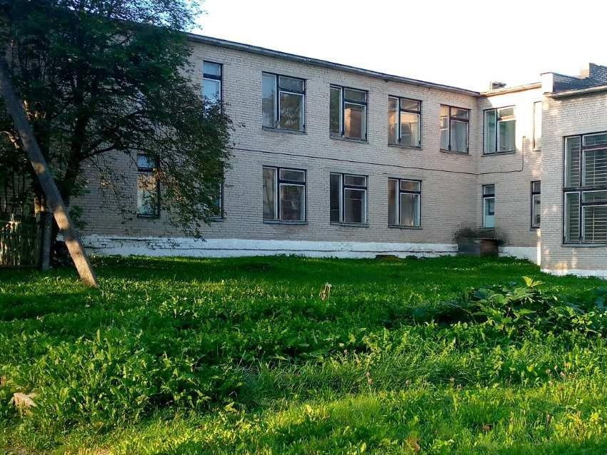 здание школы 