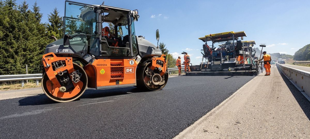 Асфальтирование дороги в Дании