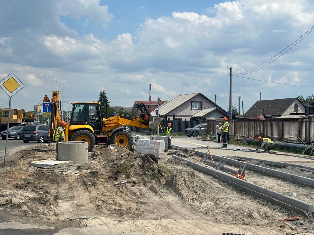 Реконструкция улицы Брестской в Пинске в июне 2026 года. Фото: «Стройтрест №2»